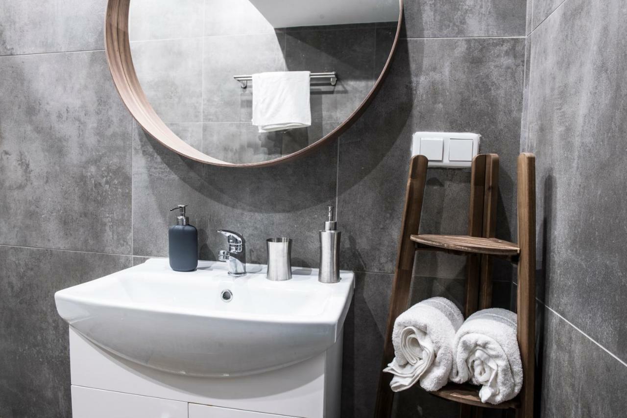 Tomasza 20 Apartment 140M2 クラクフ エクステリア 写真